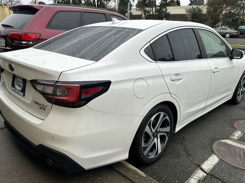 Used 2022 Subaru Legacy Limited XT image 3