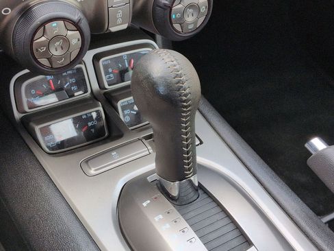 Used 2011 Chevrolet Camaro LT RWD image 14