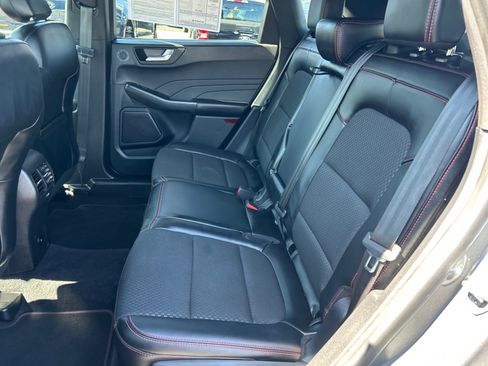 Used 2023 Ford Escape ST-Line Select w/ Tech Pack #2 AWD/4WD image 8