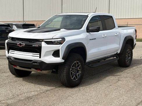 Certified 2026 Chevrolet Colorado ZR2 w/ Technology Package AWD/4WD image 1