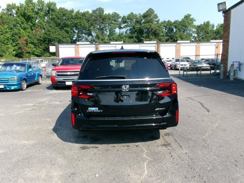 Used 2025 Honda Odyssey Sport-L image 7