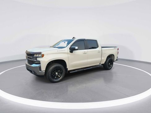 Used 2020 Chevrolet Silverado 1500 LT w/ Remote Start Package image 4