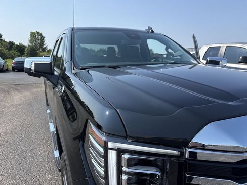 Certified 2025 GMC Sierra 1500 SLT w/ SLT Premium Package RWD image 37
