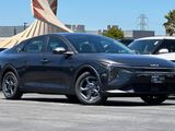 New 2025 Kia K4 LXS image 2
