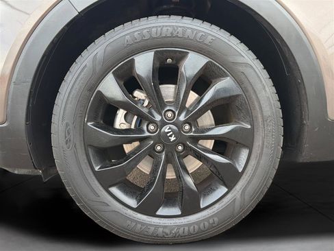 Used 2019 Kia Sorento S AWD/4WD image 31