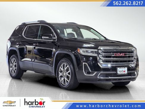 Used 2023 GMC Acadia SLT image 1