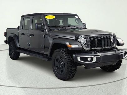 Used 2025 Jeep Gladiator Sport