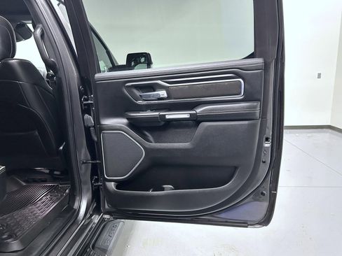 Used 2023 RAM 1500 Laramie AWD/4WD image 17