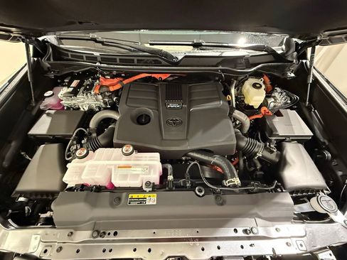 New 2026 Toyota Sequoia TRD Pro AWD/4WD image 10