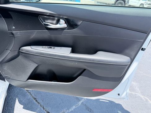 Used 2021 Kia Forte GT-Line FWD image 29
