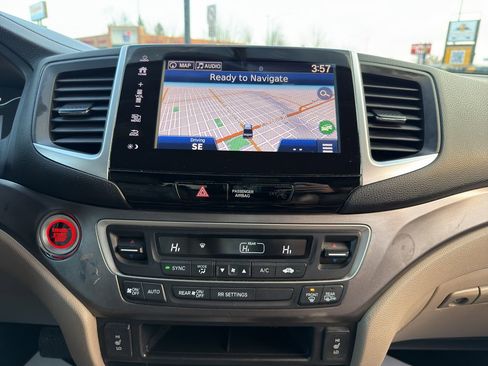 Used 2019 Honda Ridgeline RTL-T image 19