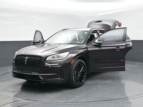 Used 2023 Lincoln Corsair Reserve w/ Equipment Group 201A FWD image 66