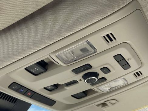 Certified 2023 GMC Yukon XL Denali RWD image 29