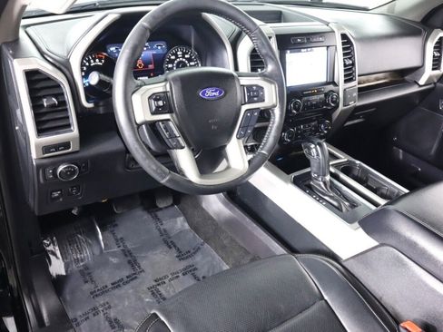 Used 2018 Ford F150 Lariat w/ Equipment Group 501A Mid image 9