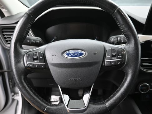 Used 2021 Ford Escape SE w/ Convenience Package FWD image 12