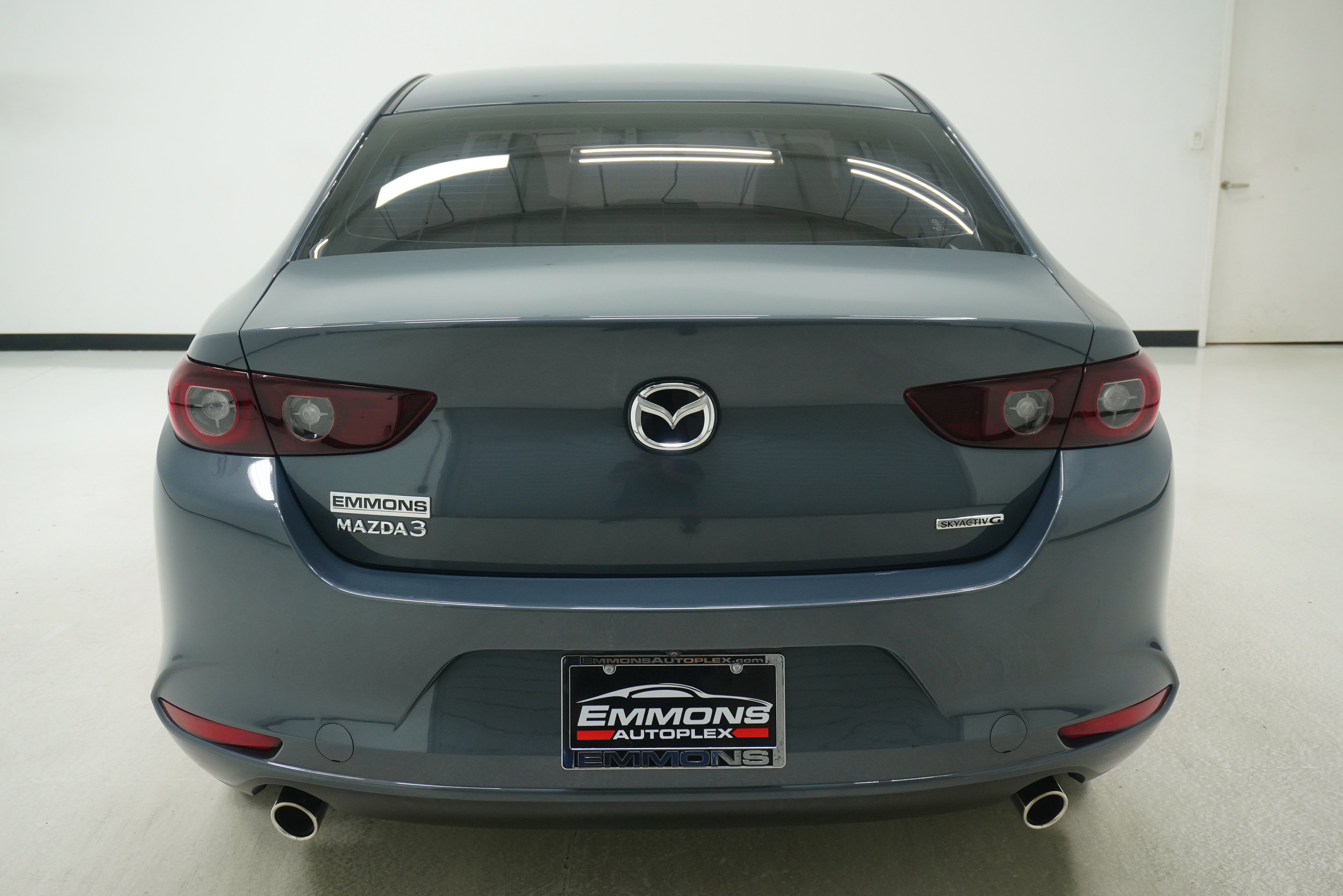 Used 2022 MAZDA MAZDA3 s FWD image 5