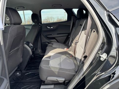 Used 2024 Chevrolet Blazer LT w/ Convenience Package image 17