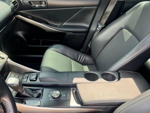 Used 2015 Lexus IS 250 AWD w/ Navigation System Package image 14