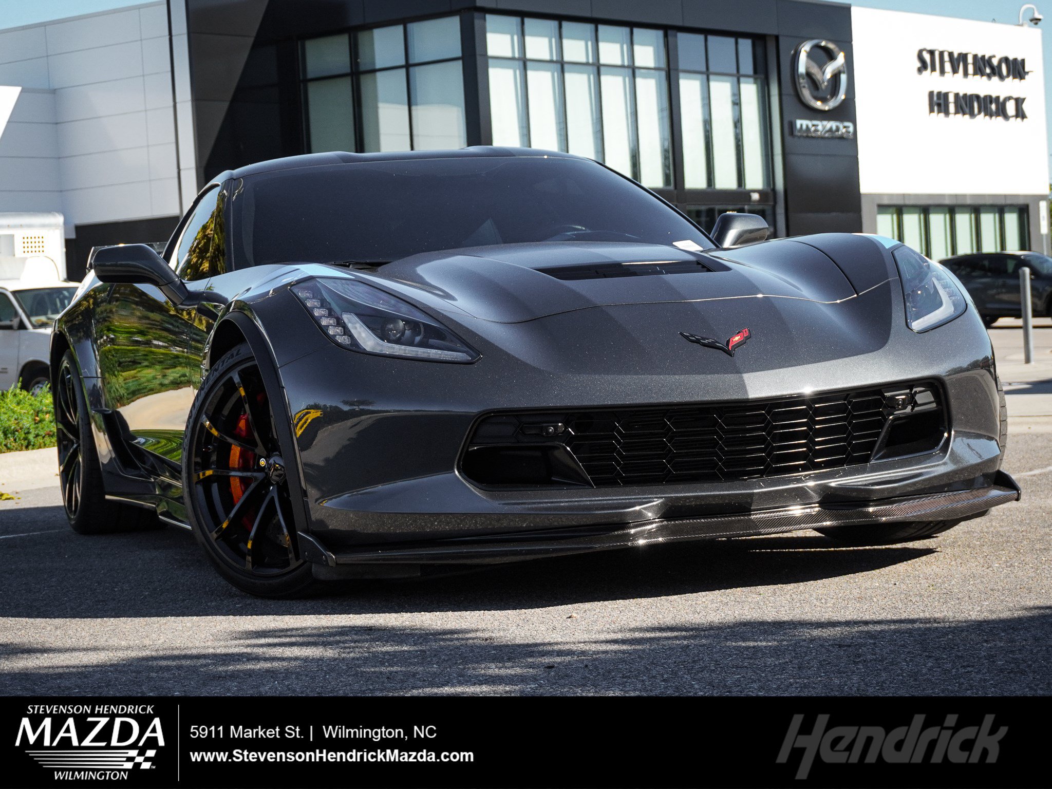 Used 2017 Chevrolet Corvette Grand Sport RWD image 1