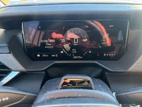 Used 2024 GMC Acadia Denali w/ Super Cruise Package image 6