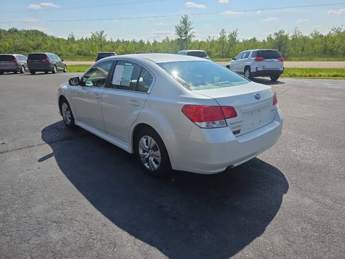 Used 2014 Subaru Legacy 2.5i AWD/4WD image 8