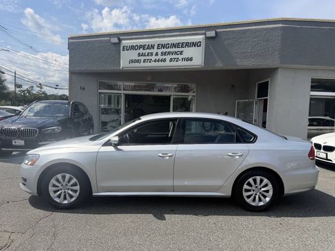 Used 2014 Volkswagen Passat 1.8T Wolfsburg Edition FWD image 3