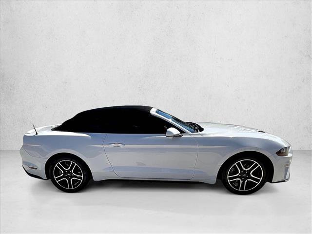 Used 2022 Ford Mustang Premium RWD image 3