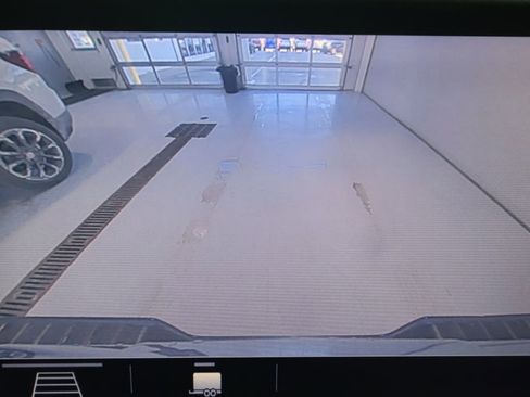 Used 2019 Chevrolet Colorado ZR2 image 21