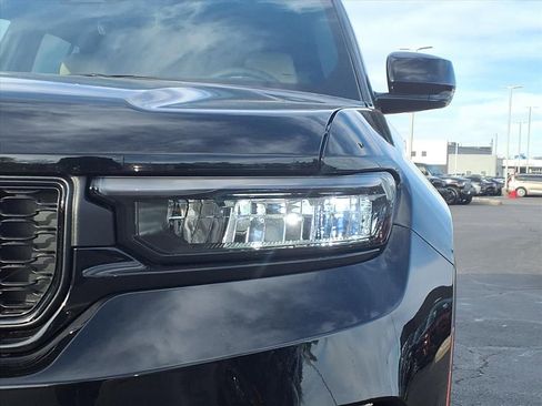 New 2025 Jeep Grand Cherokee Limited w/ Black Appearance Package AWD/4WD image 24