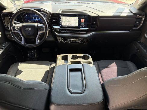 Used 2022 Chevrolet Silverado 1500 RST RWD image 19
