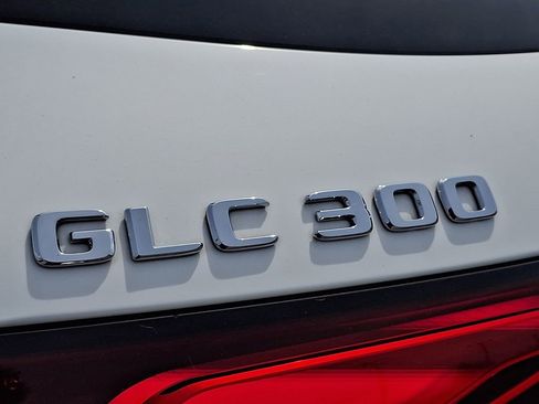 Certified 2023 Mercedes-Benz GLC 300 4MATIC image 30