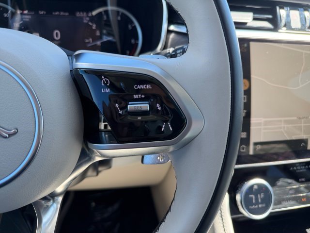 Used 2023 Jaguar F-PACE S AWD/4WD image 24