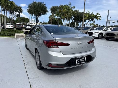 Used 2020 Hyundai Elantra Value Edition w/ Winter Weather Package FWD image 13