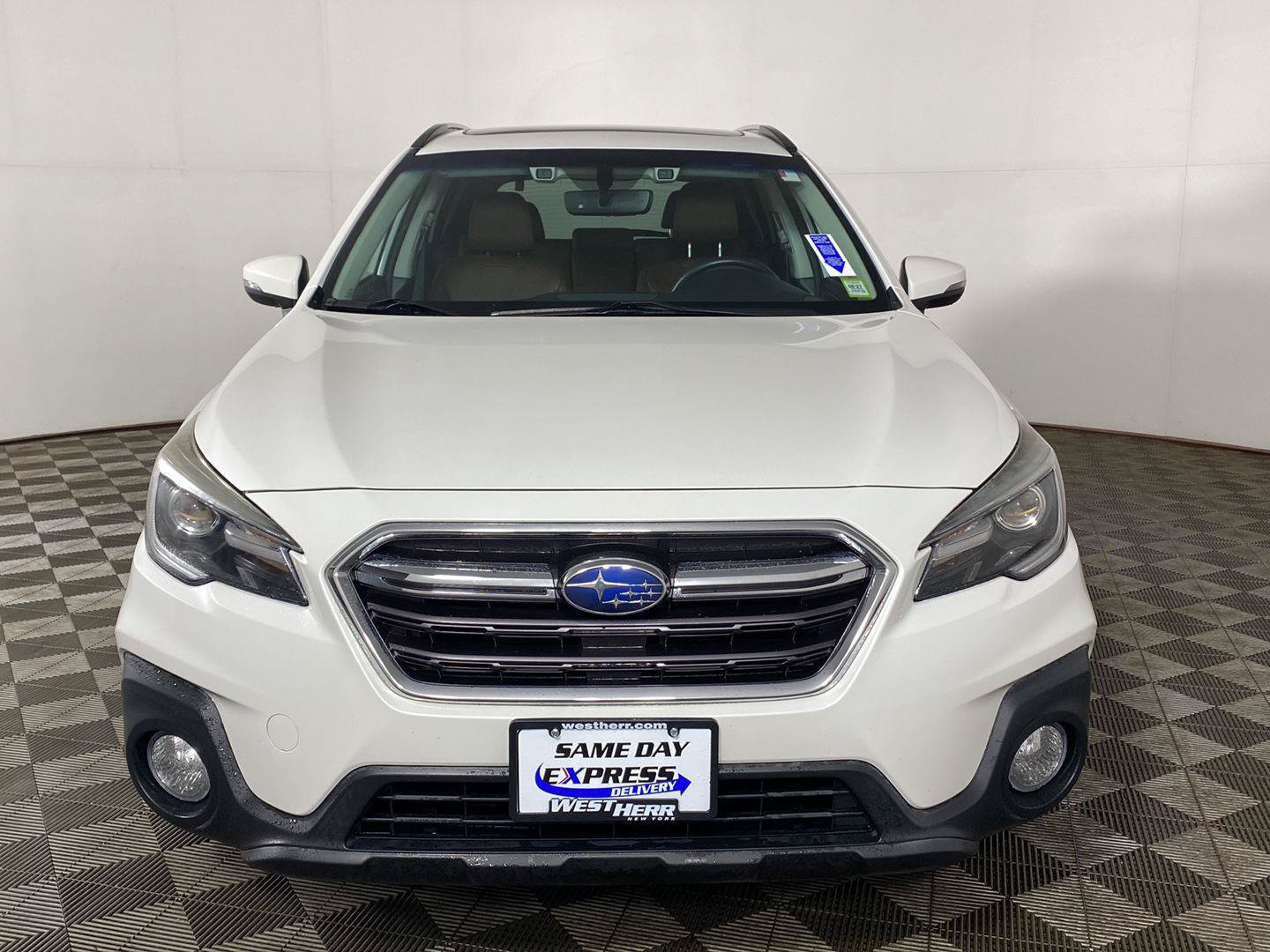 Used 2019 Subaru Outback 2.5i Touring AWD/4WD image 11
