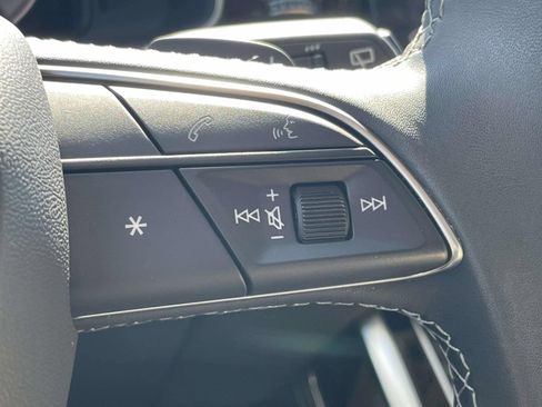 Certified 2025 Audi Q7 3.0T Premium Plus AWD/4WD image 22