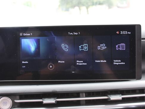 Used 2025 Hyundai Tucson SEL FWD image 15