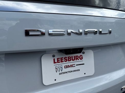 New 2026 GMC Yukon XL Denali w/ Denali Reserve Package AWD/4WD image 75