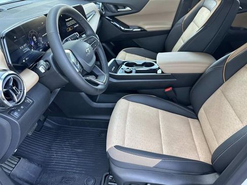 New 2026 Chevrolet Equinox ACTIV w/ LPO, Floor Liner Package image 28