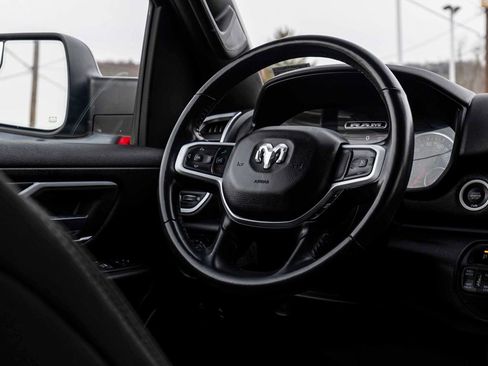 Used 2021 RAM 1500 Big Horn image 24