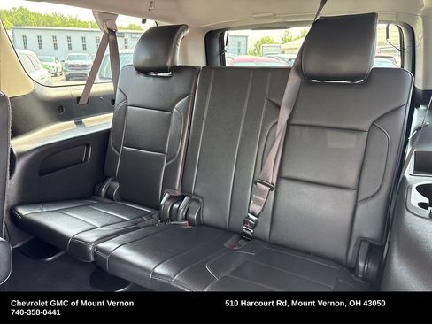 Used 2019 Chevrolet Suburban LT AWD/4WD image 32