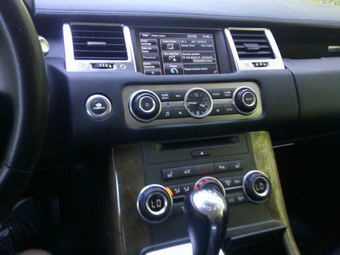 Used 2012 Land Rover Range Rover Sport HSE LUX AWD/4WD image 31