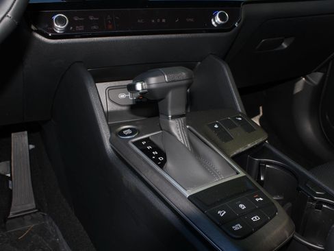 New 2026 Kia Sportage X-Line AWD/4WD image 16