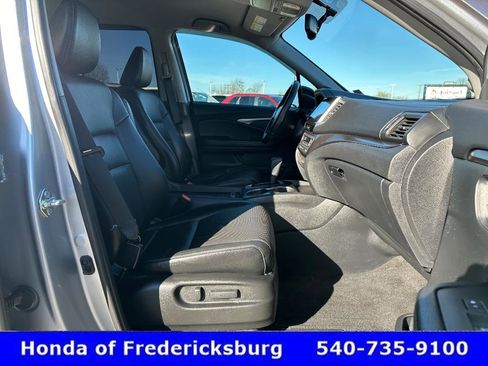 Certified 2018 Honda Ridgeline RTL-T image 30