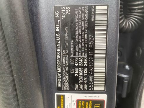 Used 2016 Mercedes-Benz C 300 4MATIC Sedan image 32