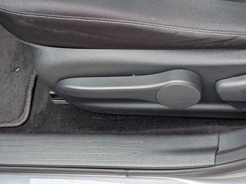 Used 2019 Nissan Sentra SV w/ Protection Package FWD image 21