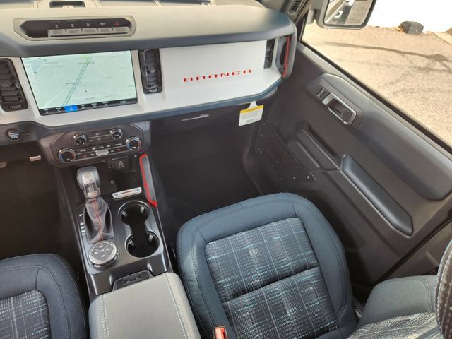 New 2026 Ford Bronco Heritage Edition AWD/4WD image 12