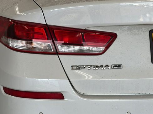 Used 2020 Kia Optima LX image 23