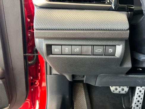 New 2026 Toyota Camry Hybrid w/ Convenience Package AWD/4WD image 19