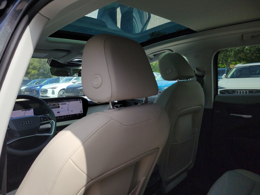 New 2026 Audi Q3 quattro 2.0T AWD/4WD image 25