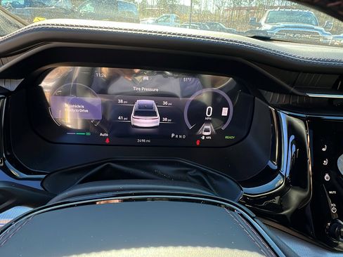 Used 2024 Jeep Wagoneer Launch Edition image 30